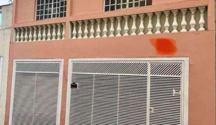 SÃO CAETANO DO SUL Casa 144 metros, 2 dormitórios, 1 suíte, espaço gourmet com churrasqueira, 2 vagas ótima localização e valor !!!