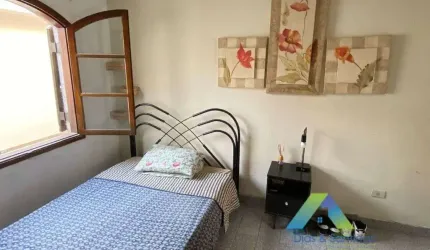 LINDO SOBRADO OTIMA LOCALIZAÇÃO