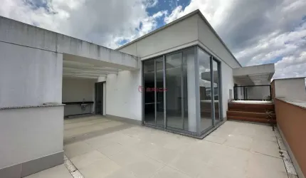 Cobertura linear com 3 quartos sendo 2 suítes em Agriões - Teresópolis/RJ.