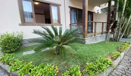 Casa com 2 quartos sendo 1 suíte perto da Feirinha do Alto - Teresópolis/RJ.