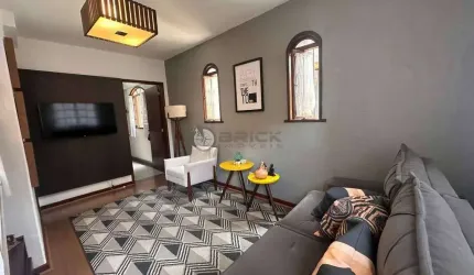 Casa com 2 quartos em condomínio no Vale do Paraíso - Teresópolis/RJ.
