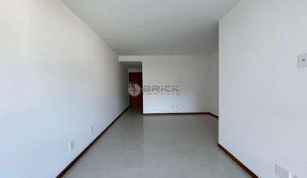 Apartamento de 2 quartos sendo 1 suíte com área externa no Alto, Teresópolis/RJ.