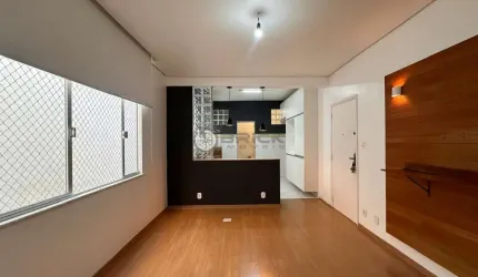 Apartamento com 2 quartos + dependência, 60 m² no Alto - Teresópolis/RJ.