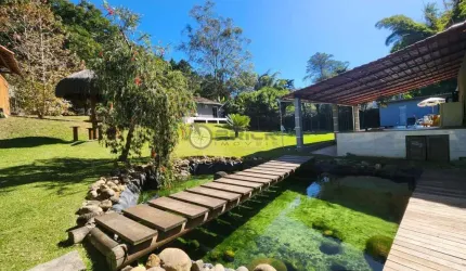 Casa com 2 quartos sendo 1 suíte, 135 m² em Albuquerque - Teresópolis/RJ.