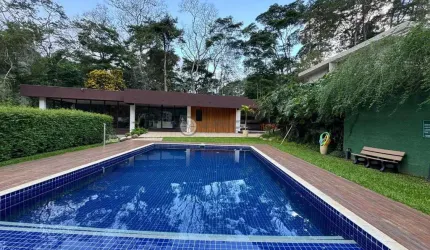 Terreno com leve aclive à venda, 272 m² na Posse - Teresópolis/RJ.