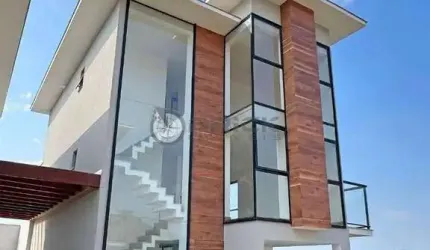 Casa com 5 quartos sendo 2 suítes, 262,54 m² em condomínio na Tijuca - Teresópolis/RJ