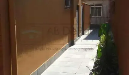 Casa com 3 quartos à venda na Rua Angical, Realengo, Rio de Janeiro, 219 m2 por R$ 380.000