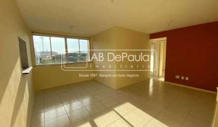 Apartamento com 2 quartos à venda na Rua Guilherme Francisco Cruz, Jardim Sulacap, Rio de Janeiro, 57 m2 por R$ 195.000