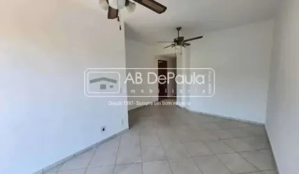 Apartamento com 2 quartos à venda na Rua Quiririm, Vila Valqueire, Rio de Janeiro, 78 m2 por R$ 320.000