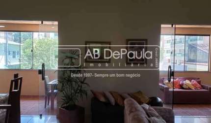 Casa com 3 quartos à venda na Rua Evaristo de Morais, Vila Valqueire, Rio de Janeiro, 350 m2 por R$ 855.000