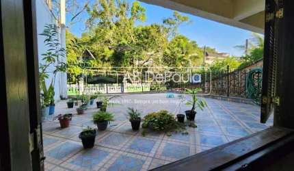 Casa com 3 quartos à venda na Rua Bore, Vila Valqueire, Rio de Janeiro, 129 m2 por R$ 330.000