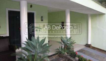Casa em condomínio fechado com 4 quartos à venda na Estrada do Cafundá, Taquara, Rio de Janeiro, 200 m2 por R$ 850.000