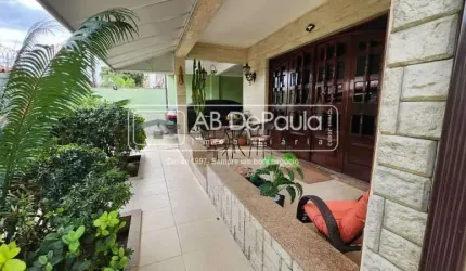 Casa com 4 quartos à venda na Rua Potirendaba, Vila Valqueire, Rio de Janeiro, 351 m2 por R$ 1.200.000
