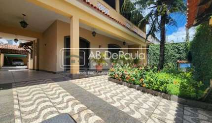 Casa com 4 quartos à venda na Rua Euzebio de Almeida, Jardim Sulacap, Rio de Janeiro, 334 m2 por R$ 864.000
