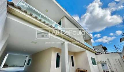 Casa com 5 quartos à venda na Rua Vicente Neiva, Jardim Sulacap, Rio de Janeiro, 261 m2 por R$ 900.000