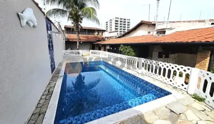Casa com 6 Dormitórios, Praia das Palmeiras  Caraguatatuba SP