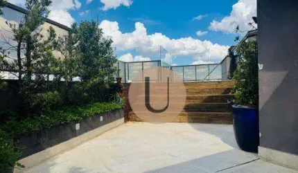 Cobertura reformada; 4 suítes; 4 vagas; piscina privativa; vista panorâmica