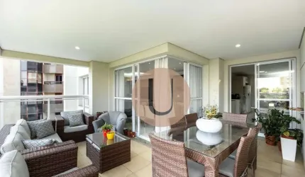 Apartamento com Varanda Gourmet! 4 dts, 2 suítes, 3 vagas, lazer! Morumbi!