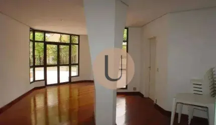 Apartamento espaçoso em localização privilegiada!