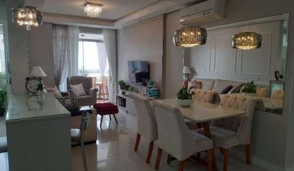 APARTAMERNTO DE 3 DORMITÓRIOS, 1 SUITE, 2 VAGAS, MOBILIADO.