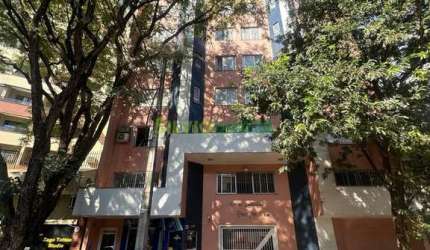 EXCELENTE APARTAMENTO NA ZONA 07  ED. RESIDENCIAL GIACOPINI