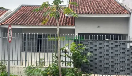 Casa- Jardim Tupinambá