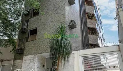 Apartamento a venda no Edifício Saint Louis no 6° andar.
