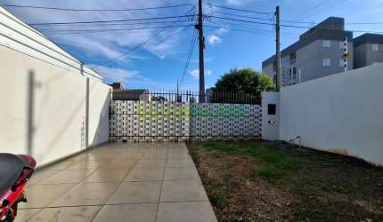 Casa à Venda  Rua Tapajós, nº 1.685, casa 'B'  Sarandi/PR