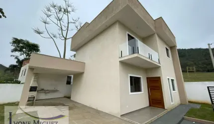 Casa 02 Pavimentos em Ramada - Miguel Pereira, RJ