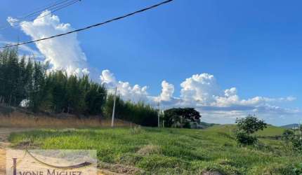 Terreno em Residencial Bougainville - Paty do Alferes, RJ