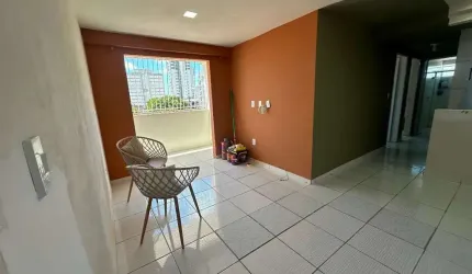Apartamento à venda em Candeias, 2 qtos, 60m² por R$199 mil