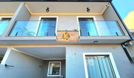 Sobrado à Venda no Umbará | Rua Maria Thereza Gonçalves | 3 Quartos e 110m²