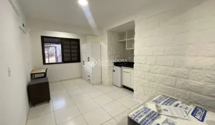 Apartamento com 1 quarto para alugar na Avenida Júlio D'acia Barreto, 428, Carvoeira, Florianópolis, 25 m2 por R$ 2.050