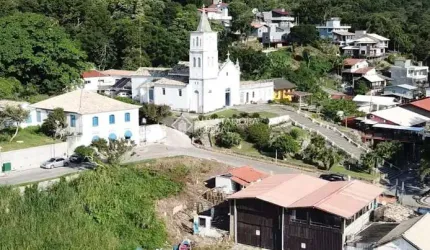 Terreno comercial para alugar na São Joaquim, 326, Vigia, Garopaba, 186 m2 por R$ 4.000
