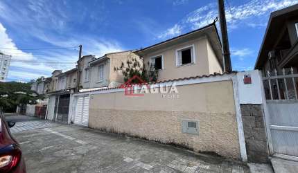 Sobrado com 6 quartos, Marapé, Santos - R$ 2 mi, Cod: 445