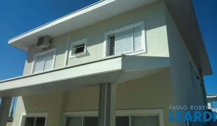 CASA ASSOBRADADA - CONDOMÍNIO RESIDENCIAL MANTIQUEIRA - SP