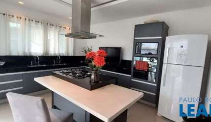 CASA EM CONDOMÍNIO - CONDOMÍNIO RESIDENCIAL JAGUARY - SP