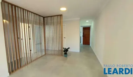 APARTAMENTO - VILA ADYANA - SP