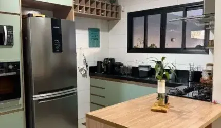 CASA ASSOBRADADA - LOTEAMENTO VILLA BRANCA - SP