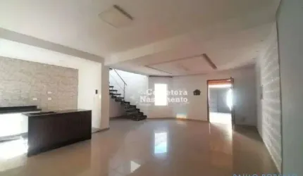 CASA ASSOBRADADA - LOTEAMENTO VILLA BRANCA - SP