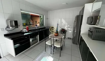 Casa com 3 quartos à venda na Rua João Moreira, 1, Parque São Domingos, São Paulo por R$ 1.149.000