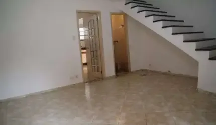 Casa com 4 quartos à venda na Salvador Sala, 75, Piqueri, São Paulo por R$ 950.000