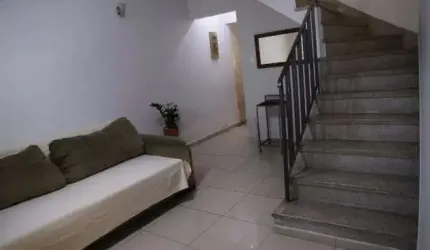 Casa com 3 quartos à venda na Rua Willis Roberto Banks, 1140, Parque Maria Domitila, São Paulo por R$ 570.000
