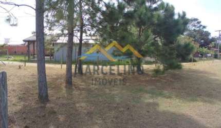 Terreno pertinho da lagoa com 832m²