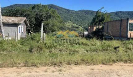 Terreno à venda no bairro Areias De Palhocinha - Garopaba/SC