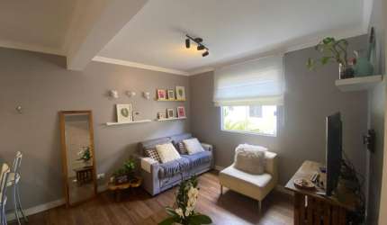 Casa de Condomínio com 3 Quartos e 3 banheiros à Venda, 84 m² por R$520.000,00