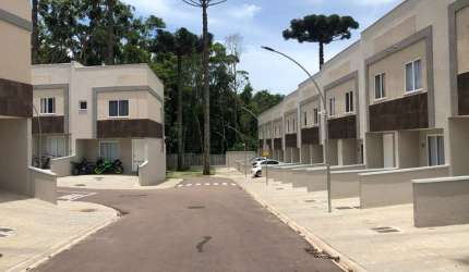 Sobrado  com 02 dorm para locação no  – Santa Cândida