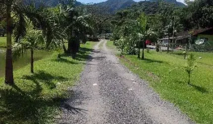 Chácara / sítio com 3 quartos à venda no Centro, Joinville  por R$ 3.900.000