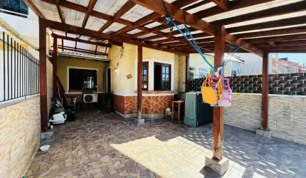 Casa à venda no bairro Hípica