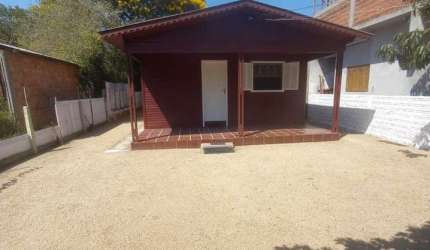 Casa 3 dormitórios para vender ou alugar Extrema Porto Alegre/RS